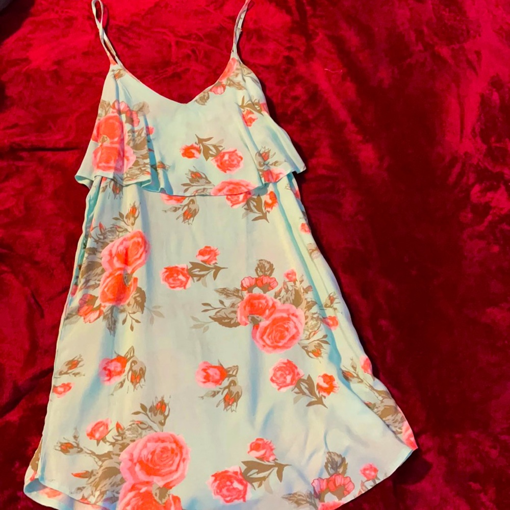 Summer dress, very flattering on
